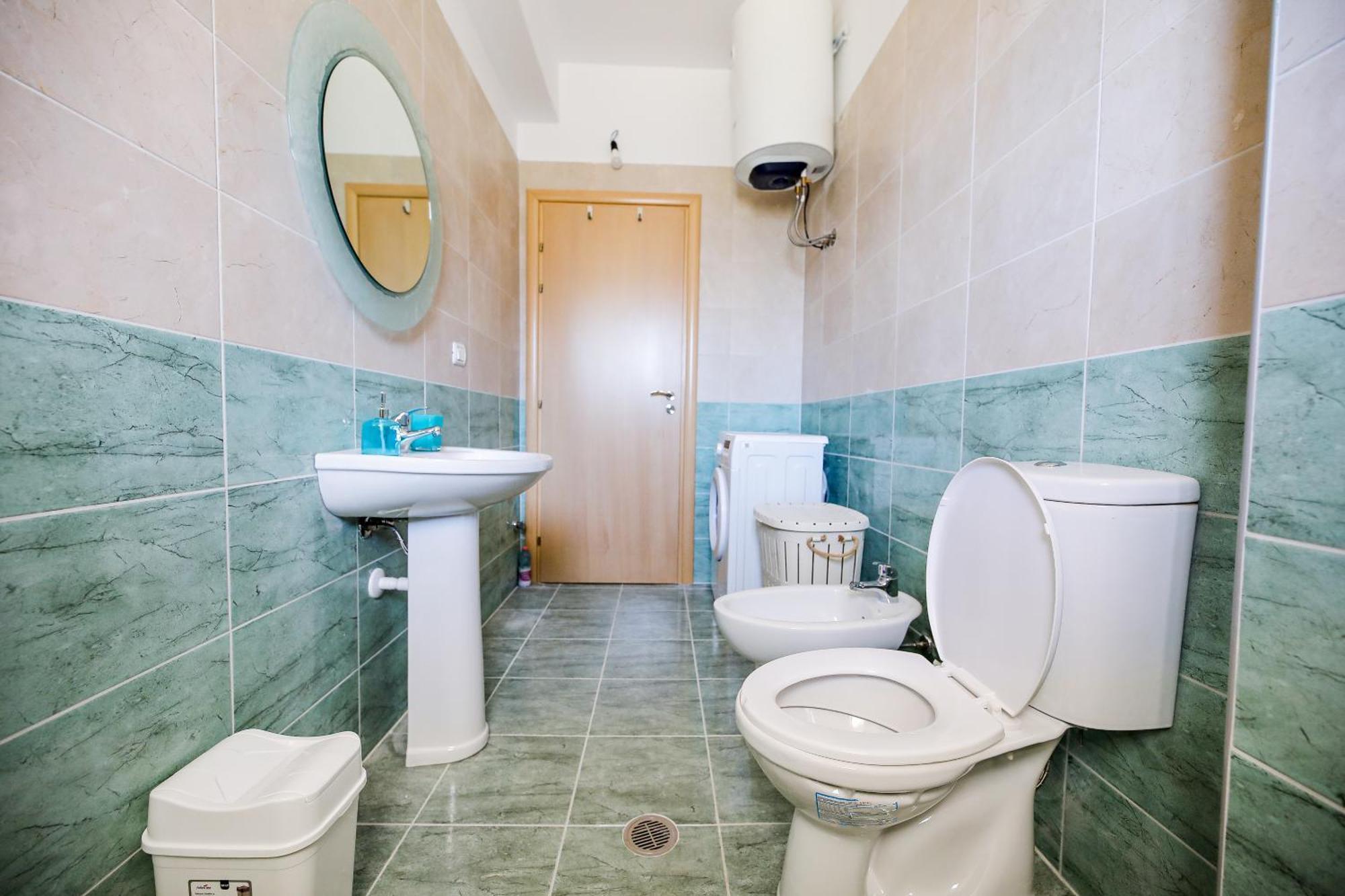 Sea Gem Apartment Vlore Bagian luar foto