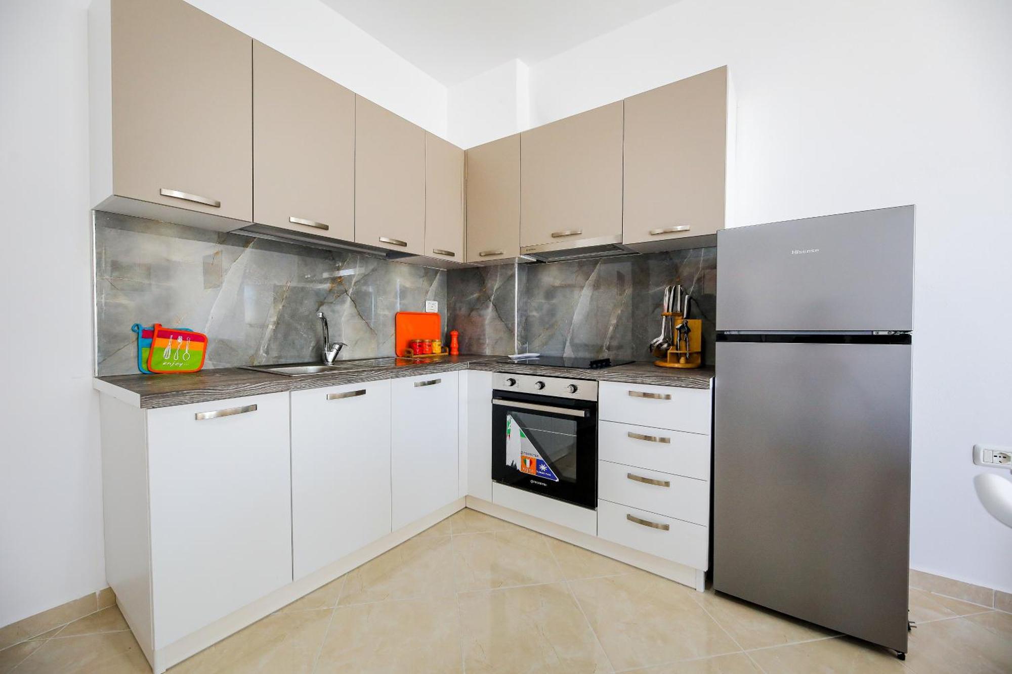 Sea Gem Apartment Vlore Bagian luar foto